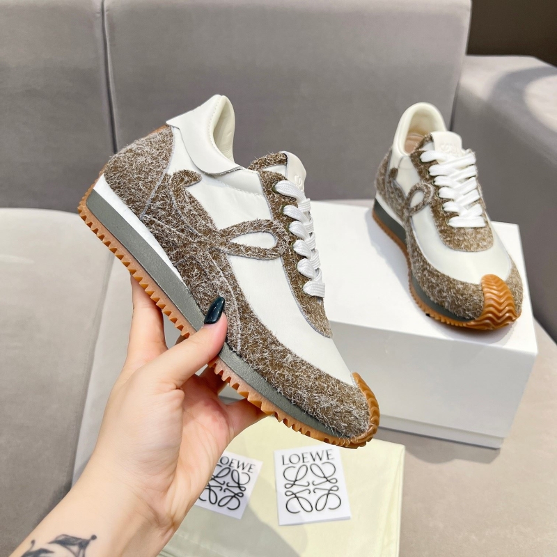 Loewe Sneakers